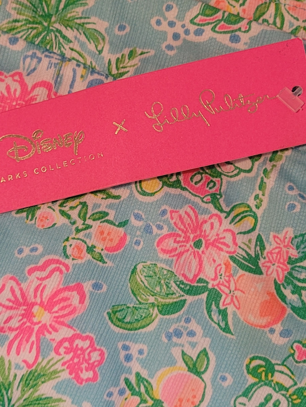NWT Lilly Pulitzer Bright Floral & Mickey Print Blue Buttercup Shorts - Picture 9 of 9